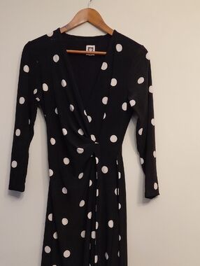 Anne Klein Black Polka Dot Long-Sleeve Twist-Waist Dress